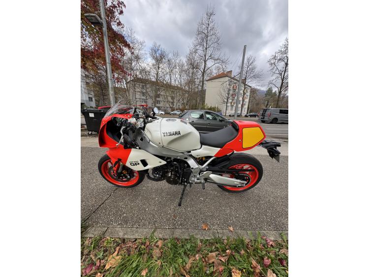 YAMAHA XSR 900 GP 35KW