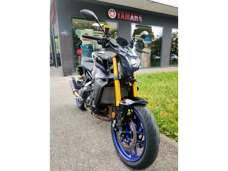 YAMAHA MT-09 SP