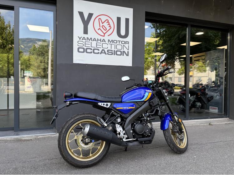 YAMAHA XSR 125