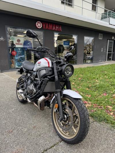YAMAHA XSR 700 XTRIBUTE