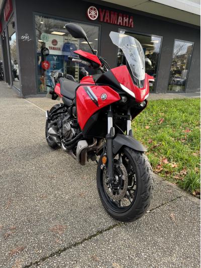 YAMAHA TRACER 7