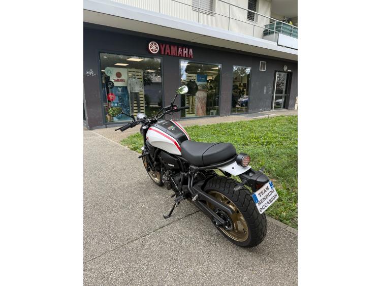 YAMAHA XSR 700 XTRIBUTE