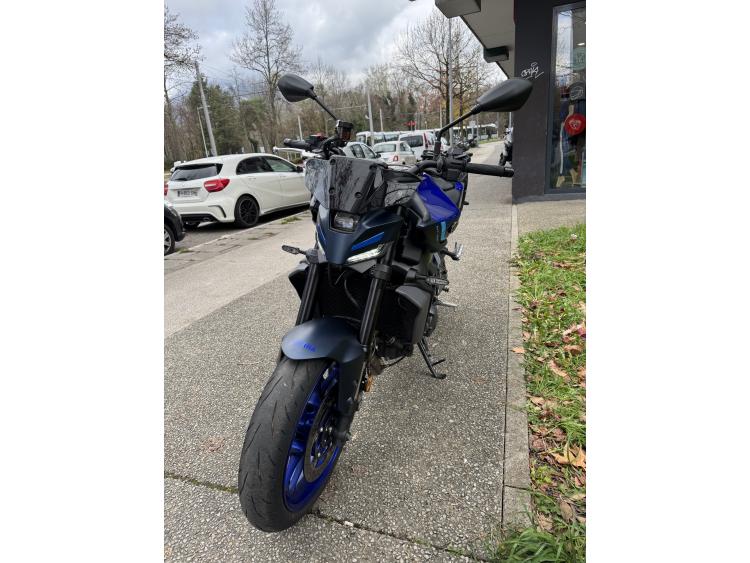 YAMAHA MT-09  Y-AMT