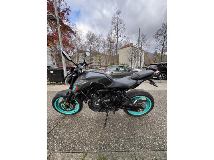 YAMAHA MT-07 (47.5CV)