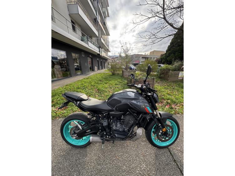 YAMAHA MT-07 (47.5CV)