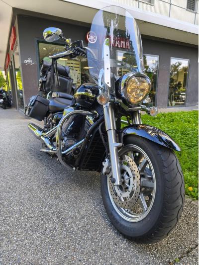 YAMAHA XVS 1300