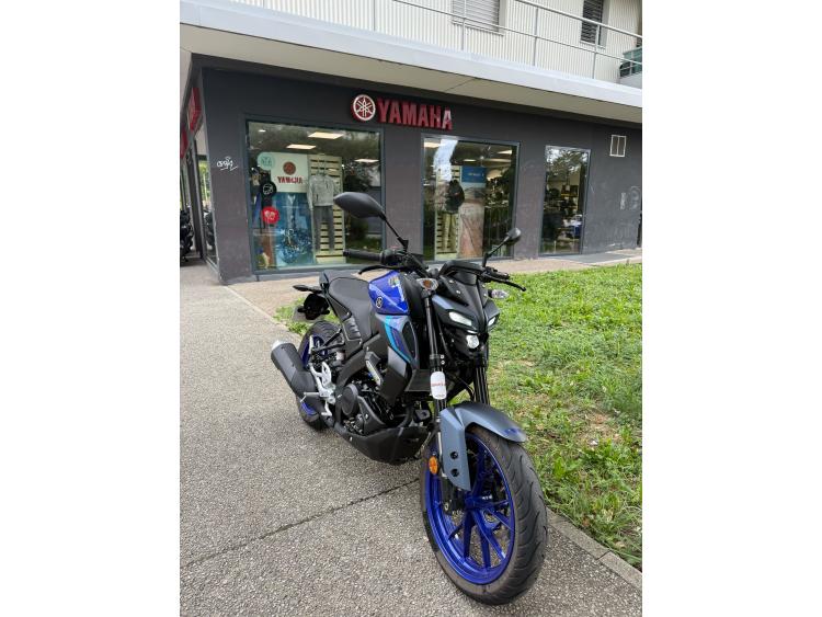 YAMAHA MT-125 ABS