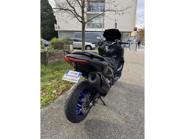 YAMAHA XP T-MAX 560