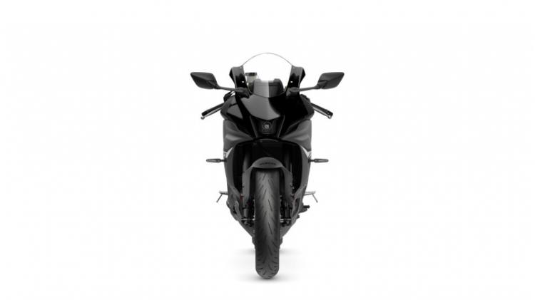 R7 (24)
